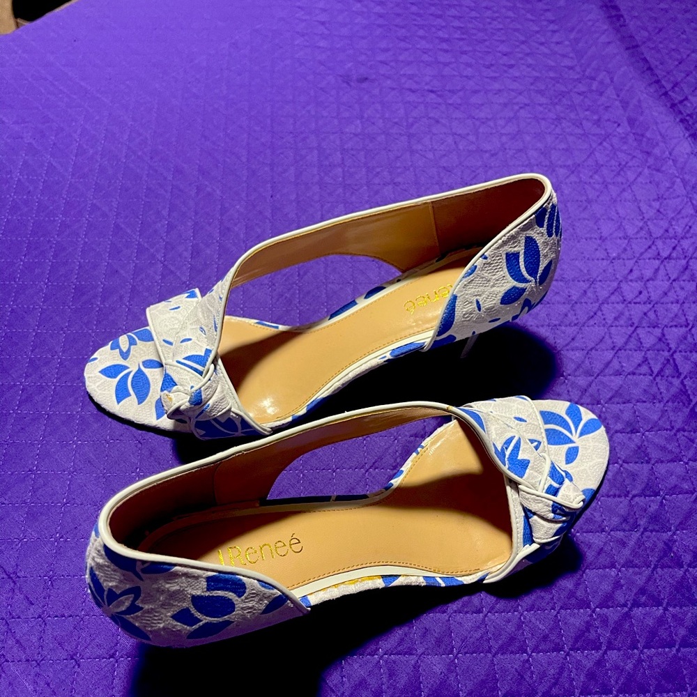 Beautiful summer open toed shoes